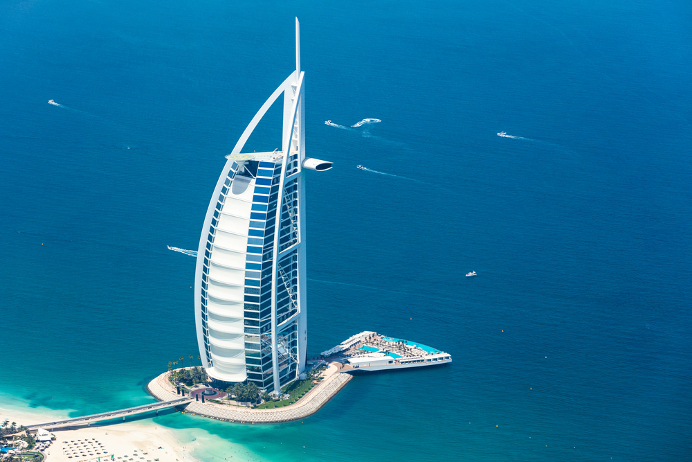 Dubai,,Uae,-,May,20:,Burj,Al,Arab,Luxury,5