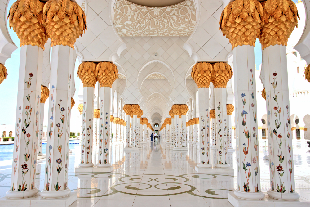 Sheikh,Zayed,Grand,Mosque,In,Abu,Dhabi,Interior