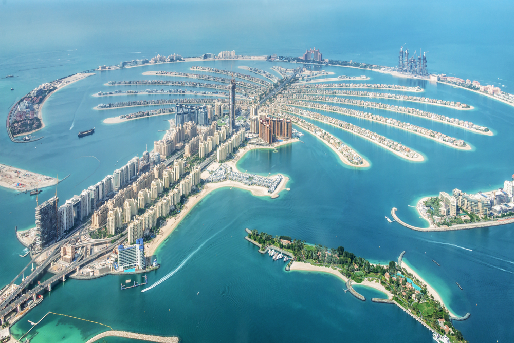 Aerial,View,Of,Dubai,Palm,Jumeirah,Island,,United,Arab,Emirates